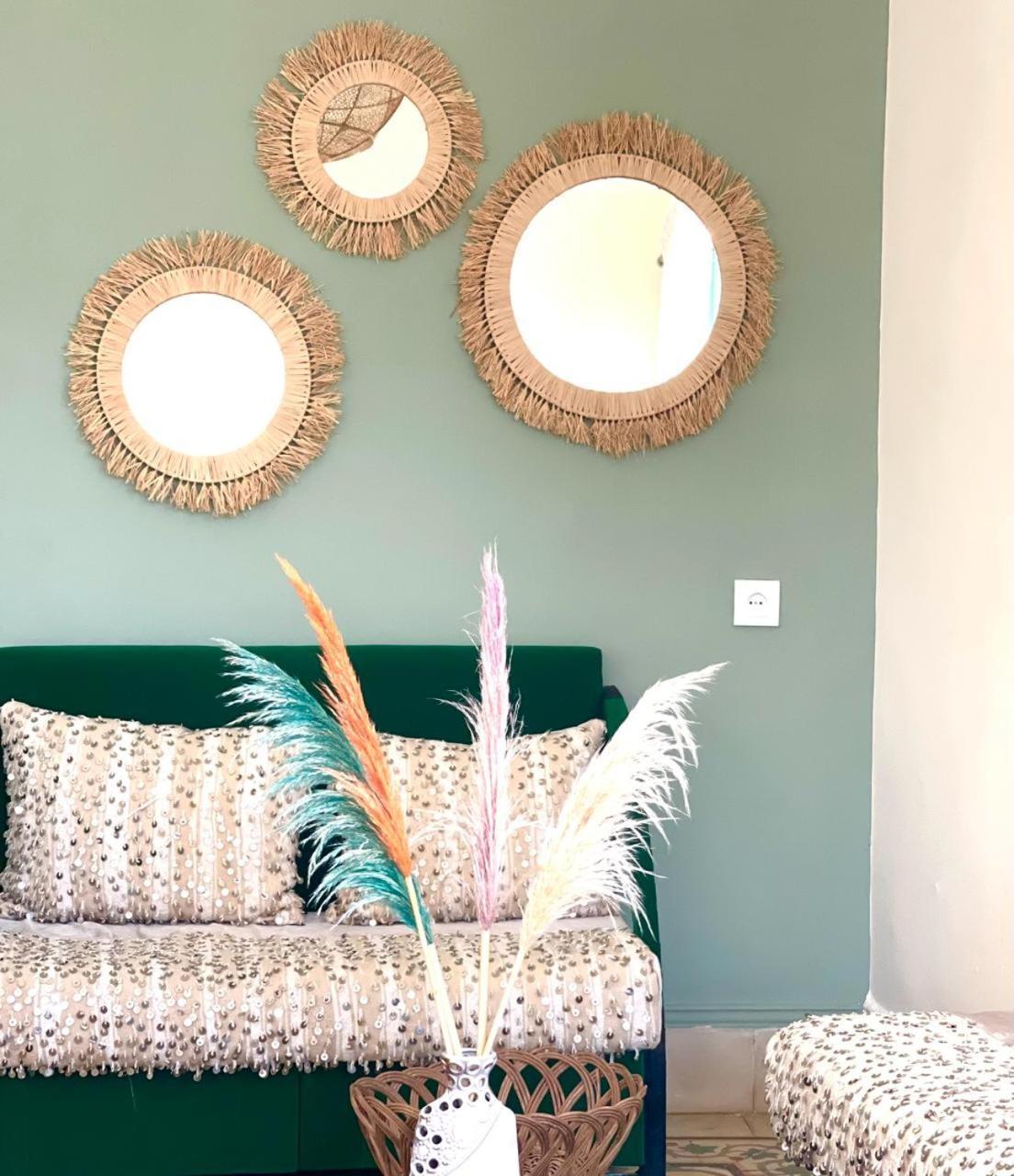 Mamia Cosy Apart In Old Medina Tangier Apartment Bagian luar foto