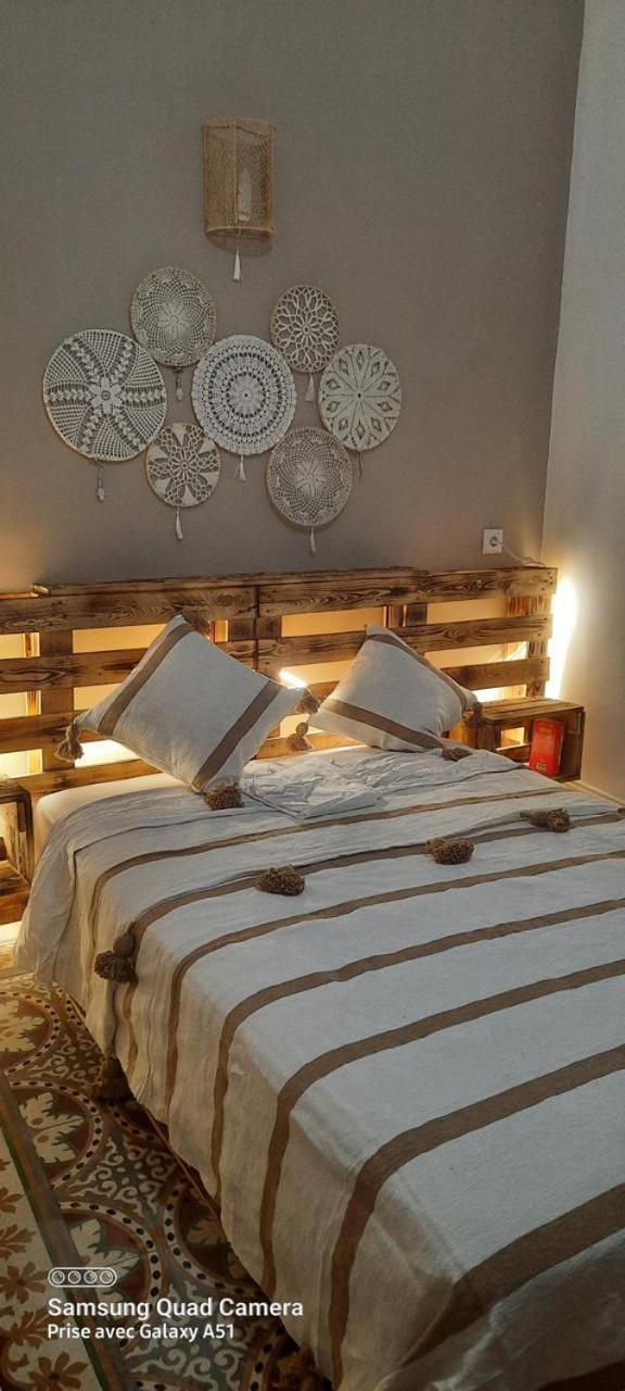 Mamia Cosy Apart In Old Medina Tangier Apartment Bagian luar foto